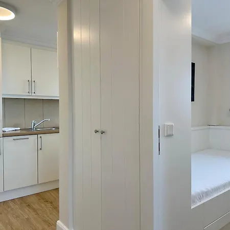 Metropol, Whg 306, Seeseite 13og *