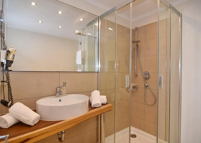 Metropol, Whg 306, Seeseite 13og *